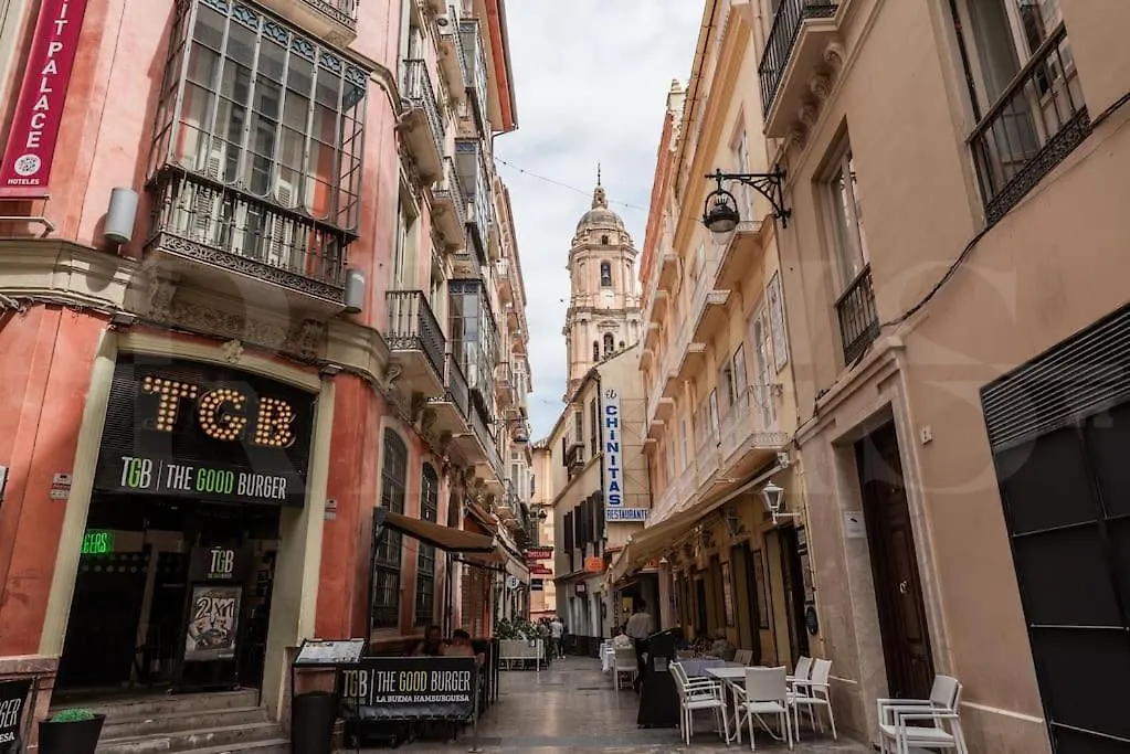 Apartment With Cathedral View & Terrace By Rems Malaga